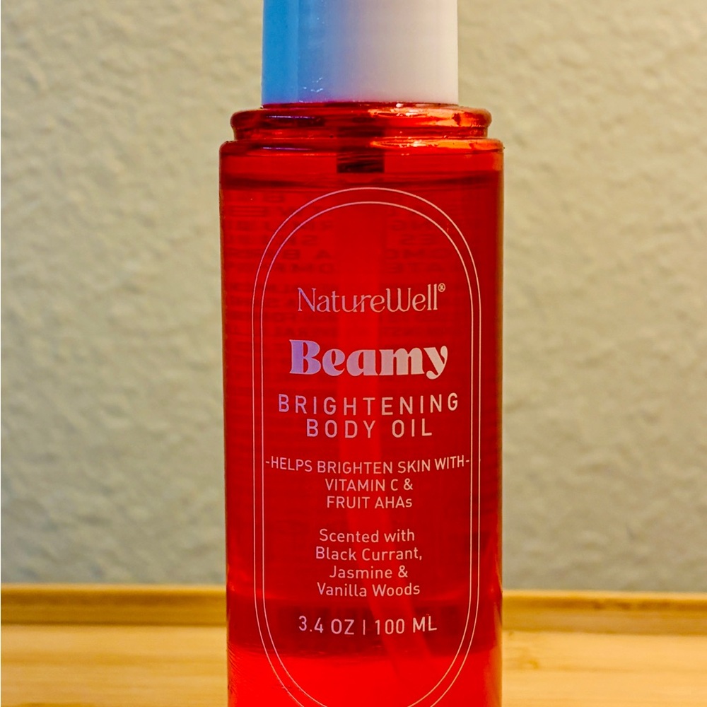 NATURE WELL Beamy Brightening Body Oil, Fast-Absorbing Formula Designed Hydrate,